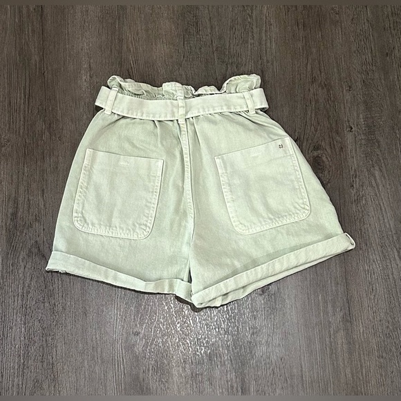 Zara Paper Bag Shorts - Picture 4 of 4